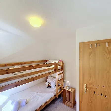 Les Naines Brunes By Interhome *